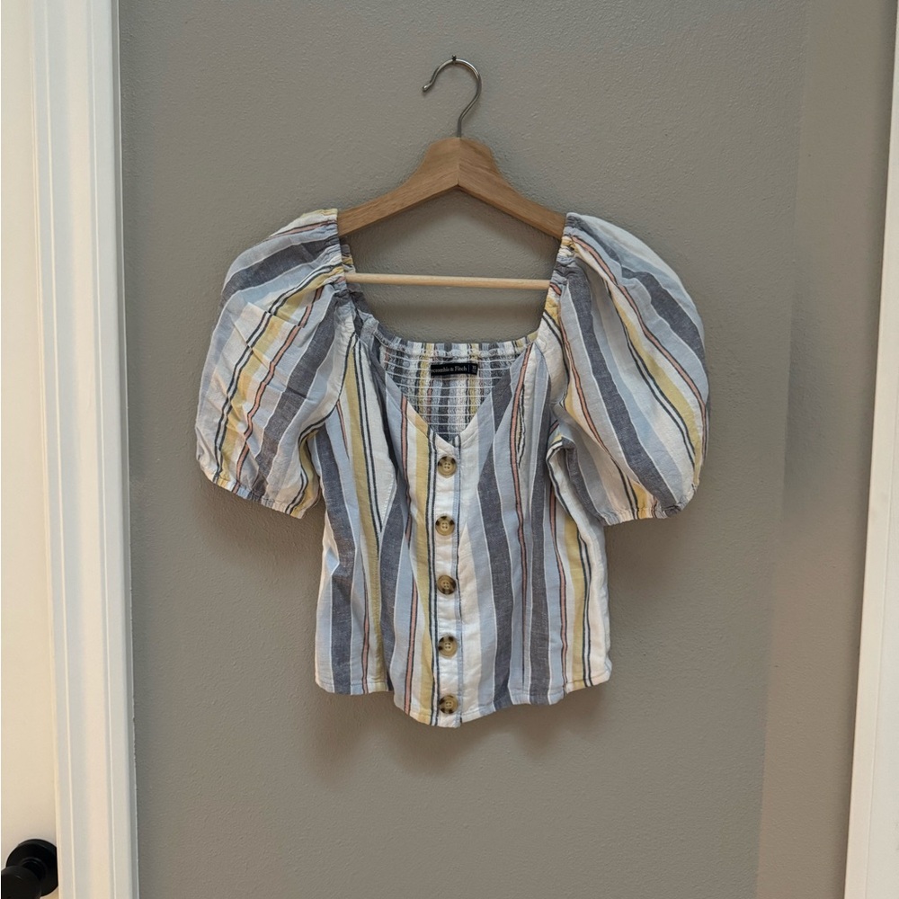 Cropped striped Abercrombie and Fitch shirt.